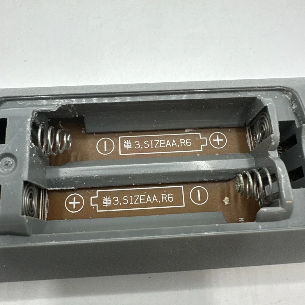 Genuine Sony RMT-V501E Video‎ DVD Combo Remote Control Not Tested.